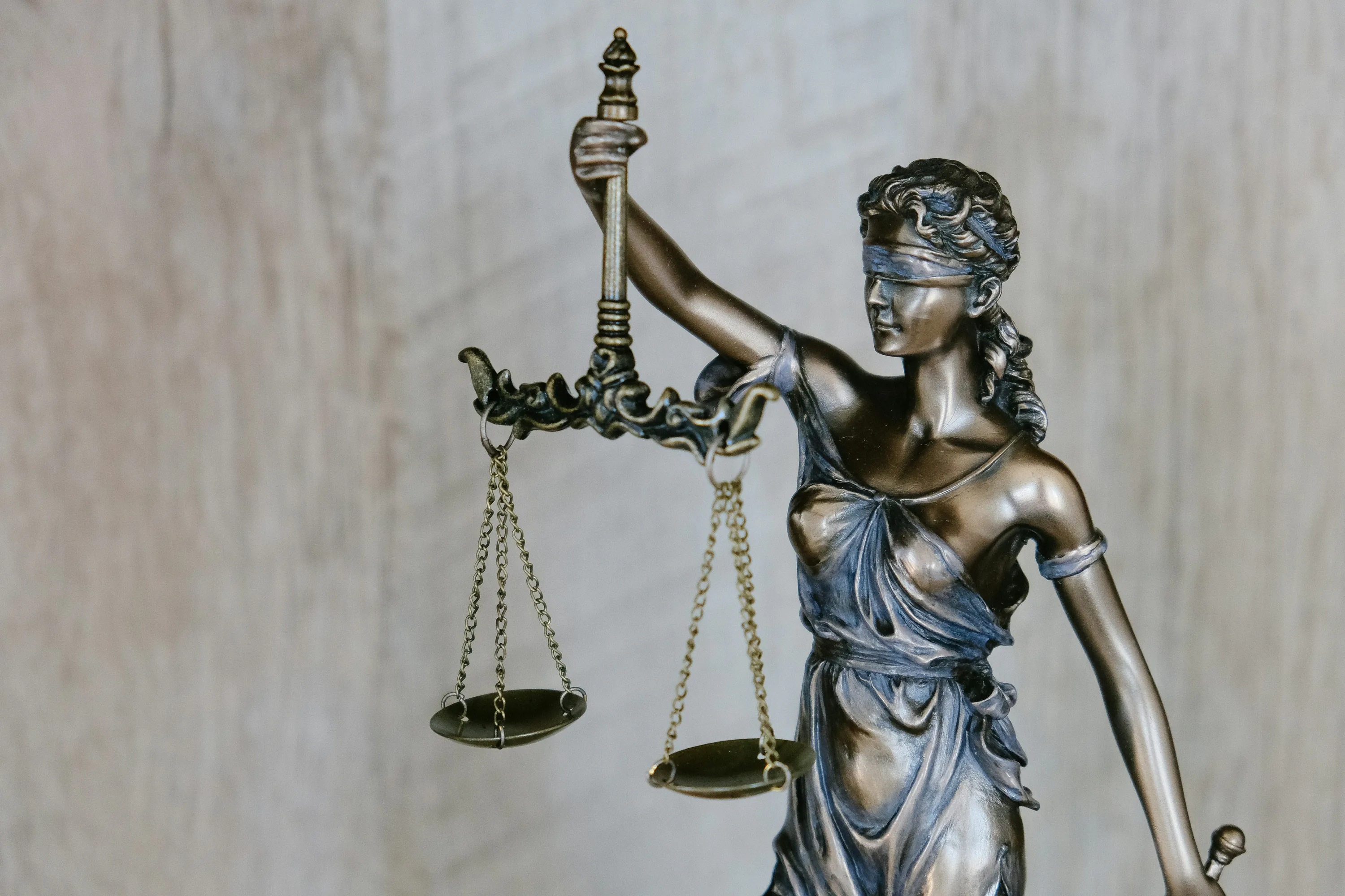 Справа дійшла до суду