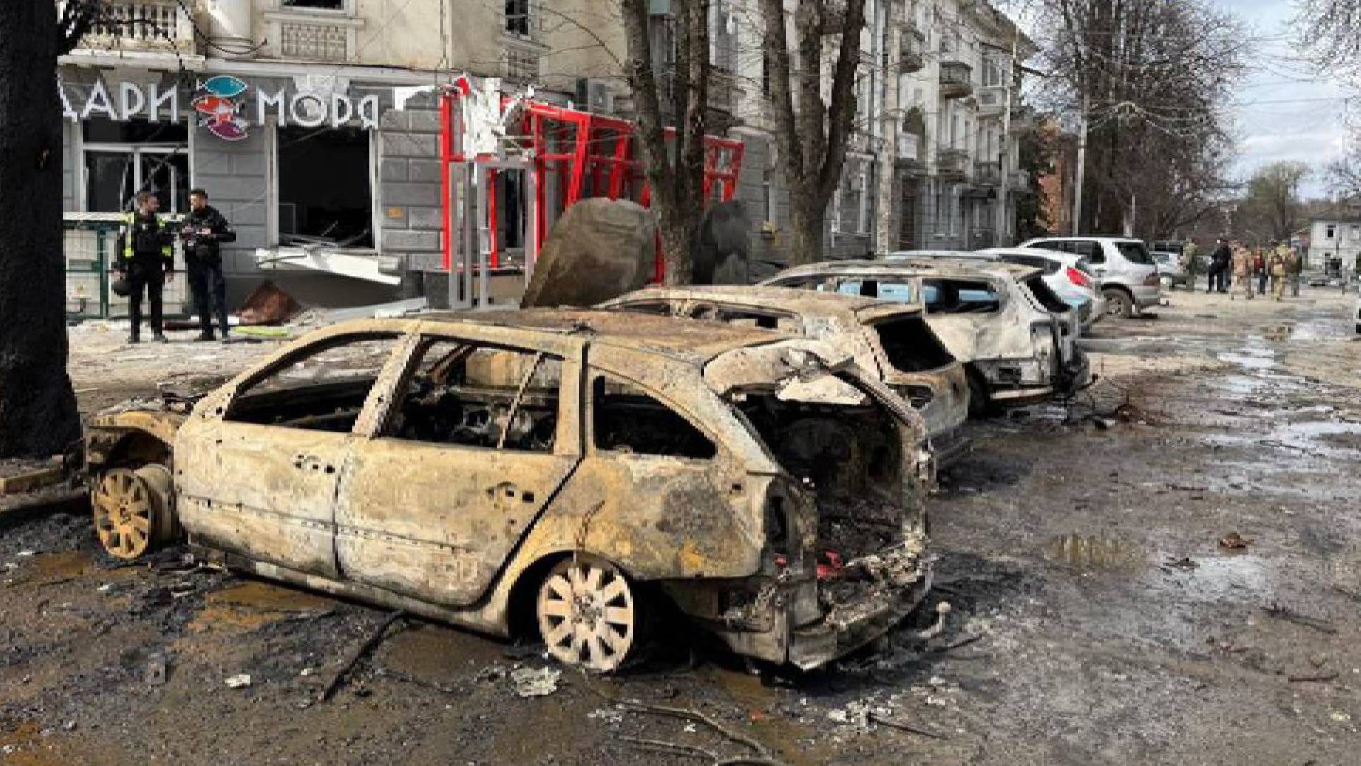 Россия нанесла ракетный удар по центру Сум в Вербное воскресенье Россия нанесла ракетный удар по центру Сум в Вербное воскресенье