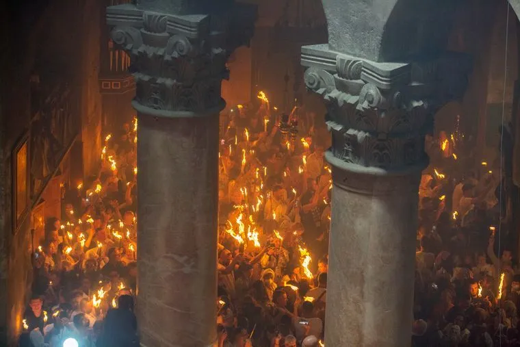 Сходження Благодатного вогню Сходження Благодатного вогню