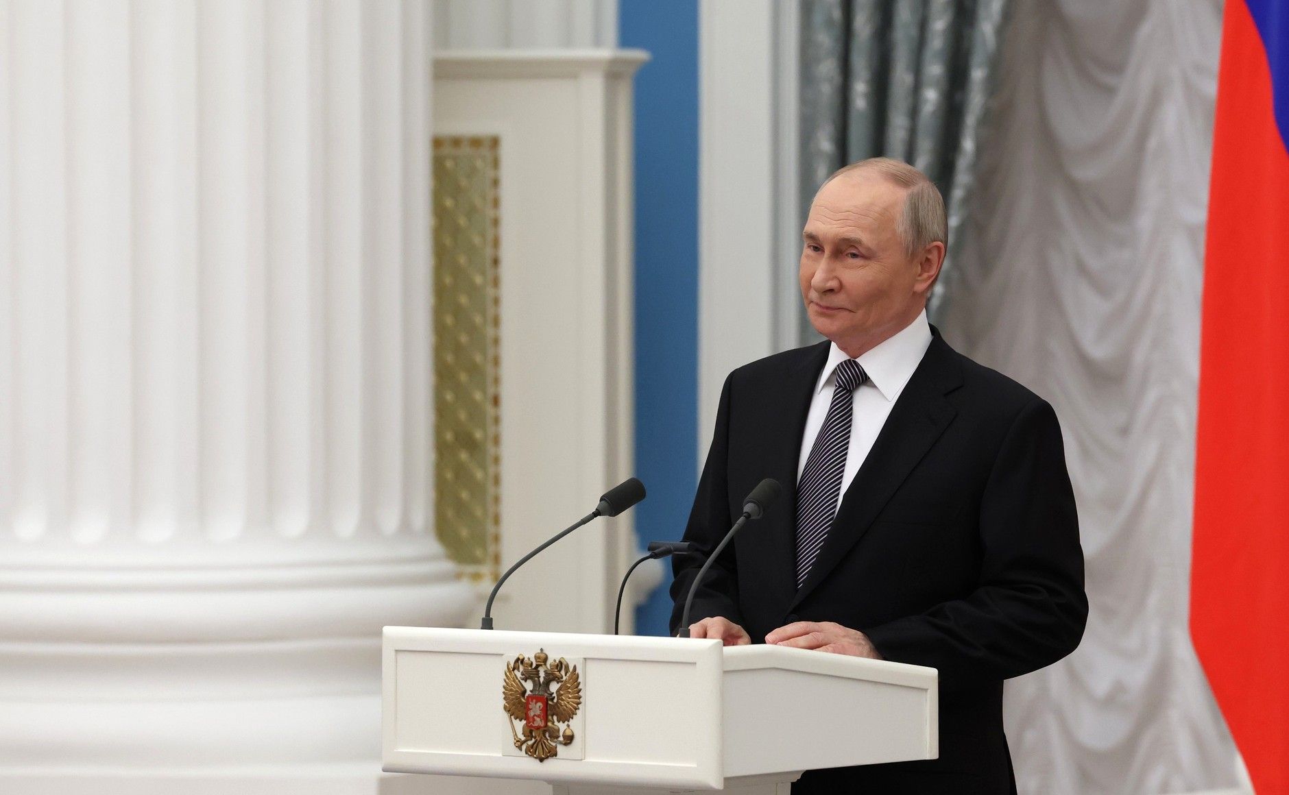 Российский диктатор Владимир Путин в Кремле Российский диктатор Владимир Путин в Кремле