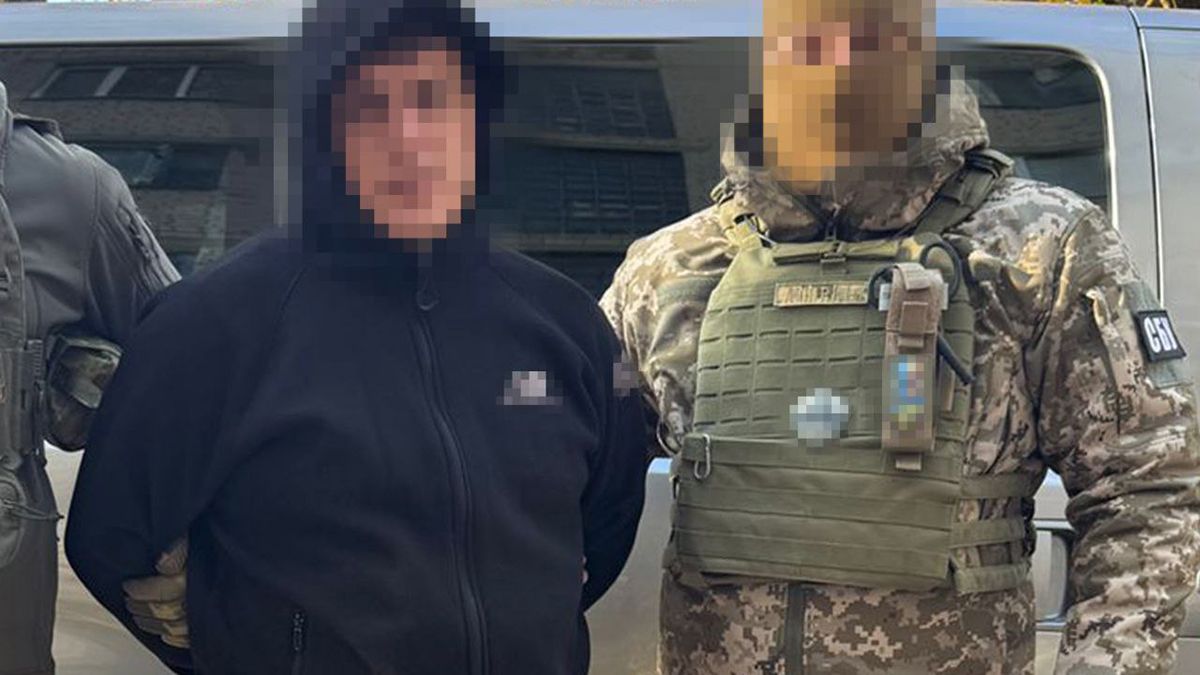 СБУ массово задерживает завербованных россиянами поджигателей СБУ массово задерживает завербованных россиянами поджигателей