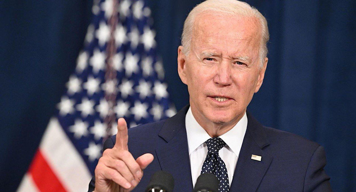 Байден звинуватив Трампа у підриві соцзабезпечення Байден звинуватив Трампа у підриві соцзабезпечення