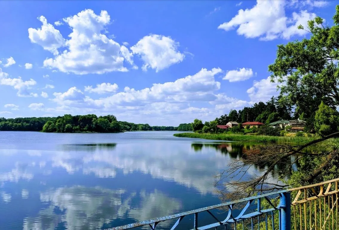 озеро Навария