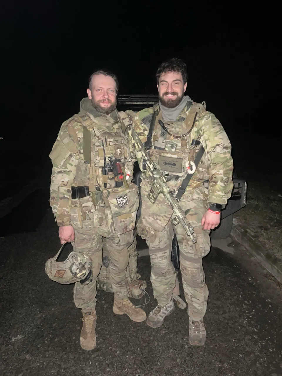 бойцы азов в мариуполе бойцы азов в мариуполе