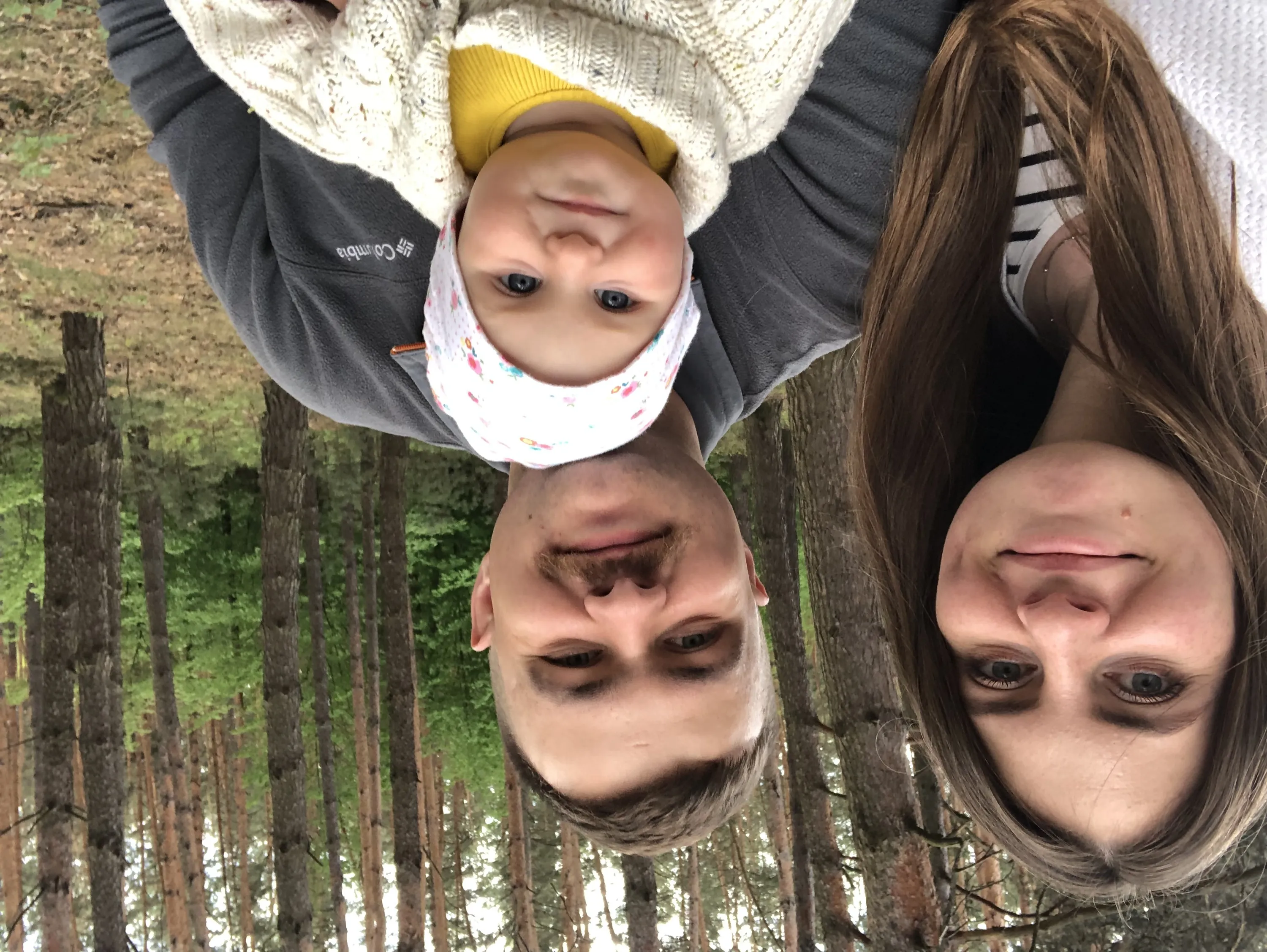 Пара з донечкою Пара з донечкою