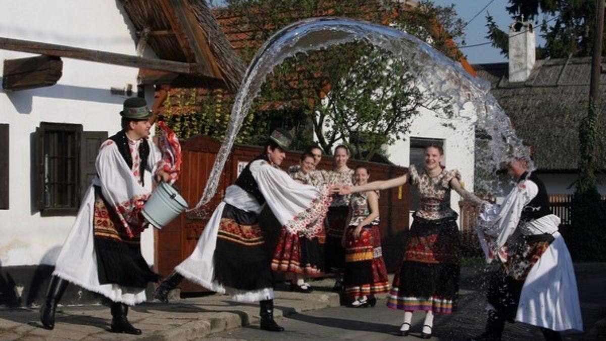 Поливаний понеділок 2025 Поливаний понеділок 2025