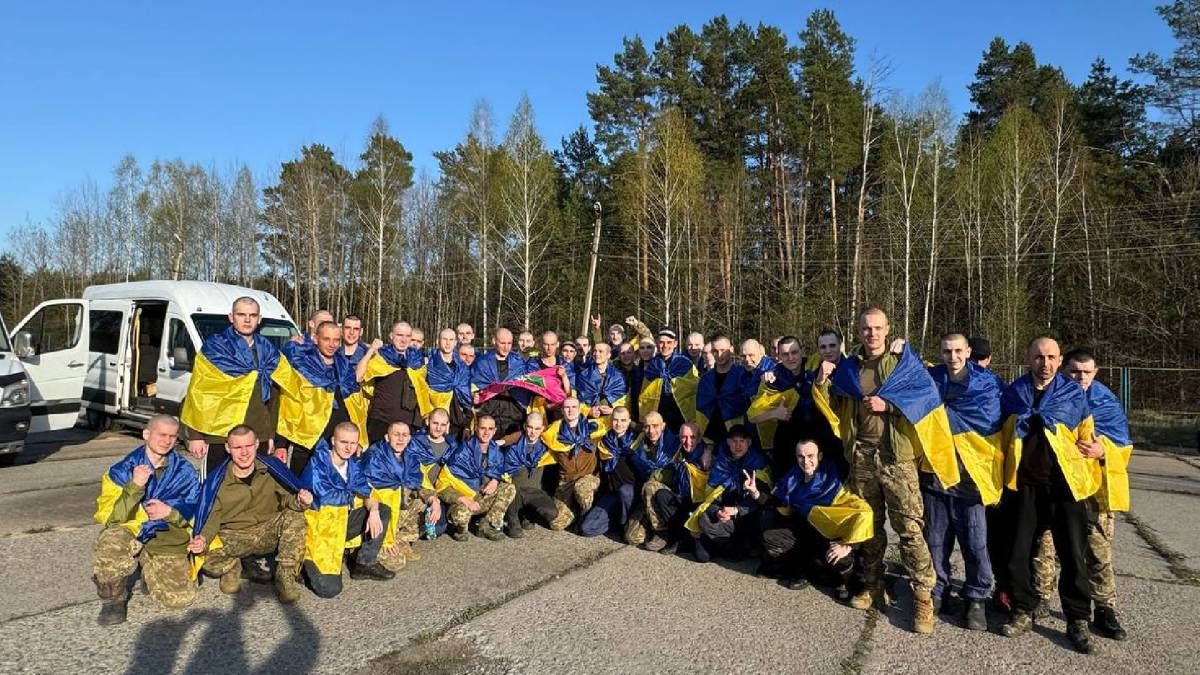 В Украину из плена вернулись 277 воинов