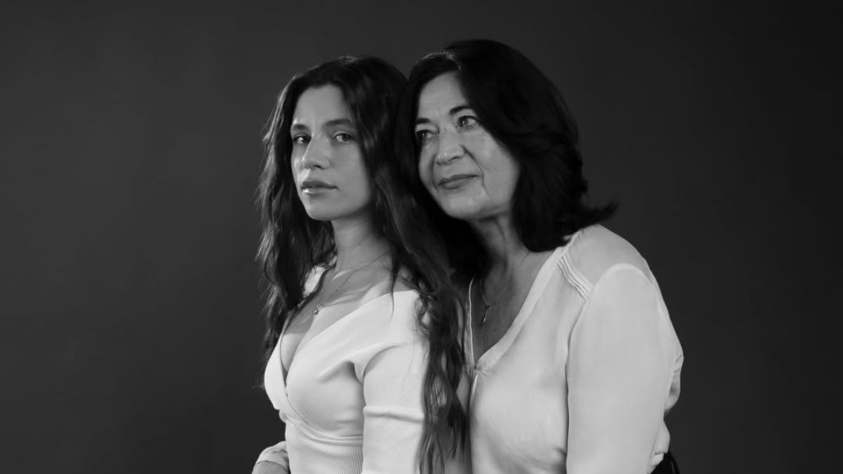 В Пасху Кристина Соловий поделилась редким фото с мамой - Show24 В Пасху Кристина Соловий поделилась редким фото с мамой - Show24