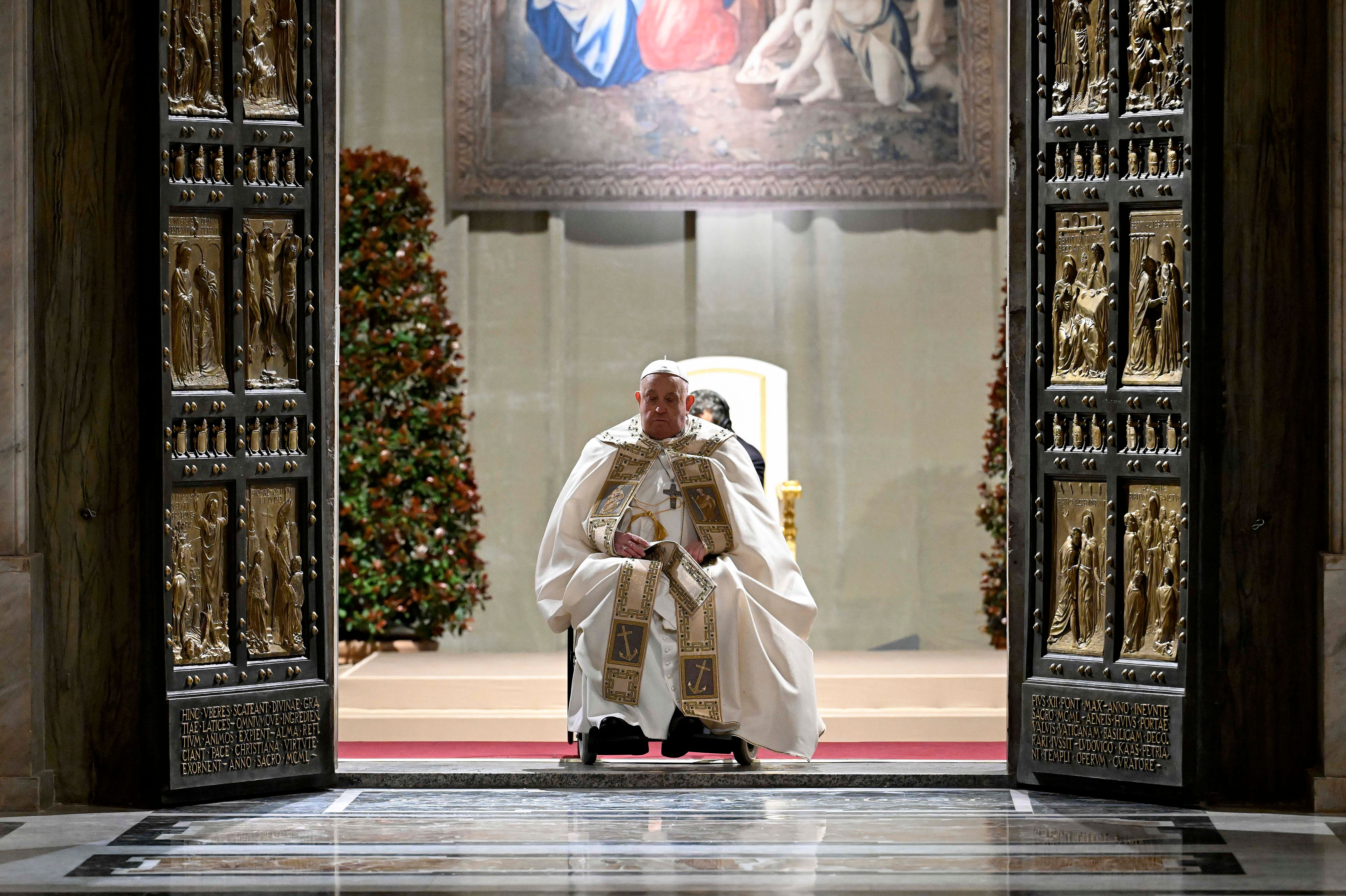 ЗМІ розповіли, коли Ватикан зробить офіційну заяву щодо смерті Папи Франциска - 24 Канал ЗМІ розповіли, коли Ватикан зробить офіційну заяву щодо смерті Папи Франциска - 24 Канал