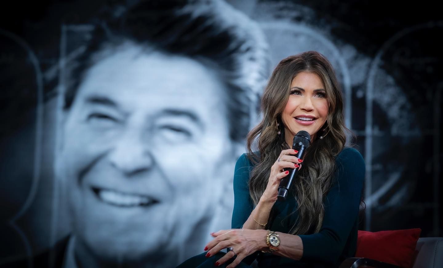 Кристи Ноем ограбили Кристи Ноем ограбили