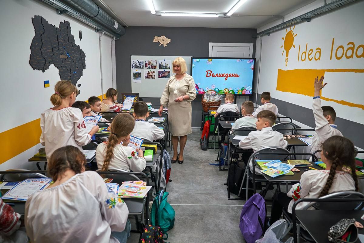 Підземні школи в Україні - у Харкові відкрили третю школу під землею Підземні школи в Україні - у Харкові відкрили третю школу під землею