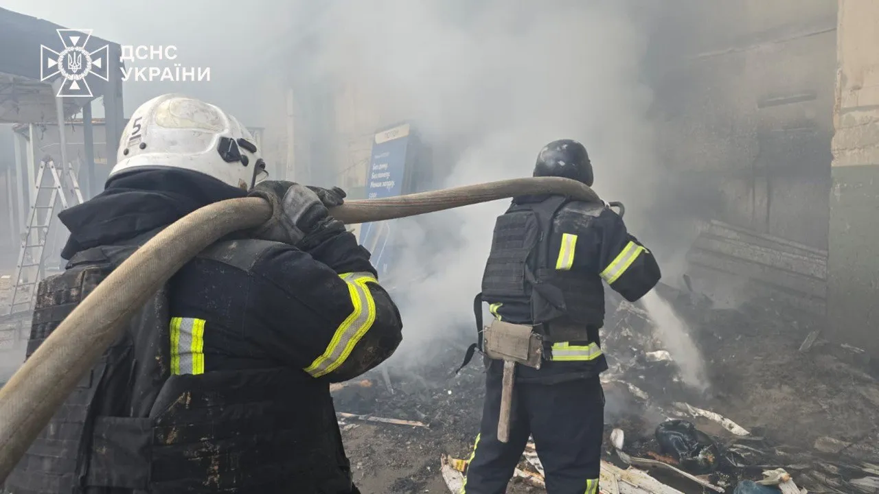 Россия атаковала Харьков Россия атаковала Харьков