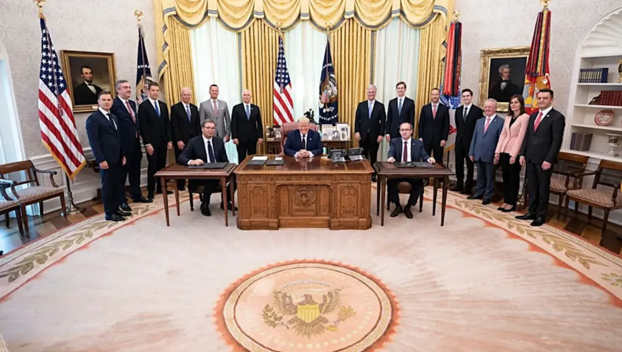 трамп у білому домі трамп у білому домі