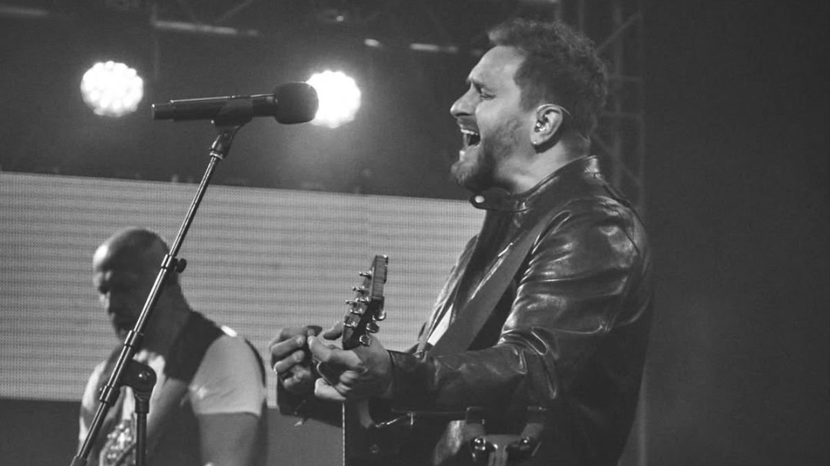 Лідер гурту СКАЙ Олег Собчук Лідер гурту СКАЙ Олег Собчук