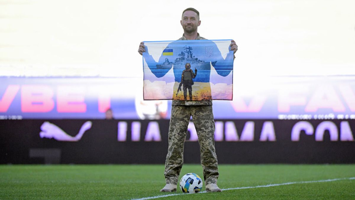 Роман Грибов зробив символічний удар в класико - відео з матчу Шахтар - Динамо