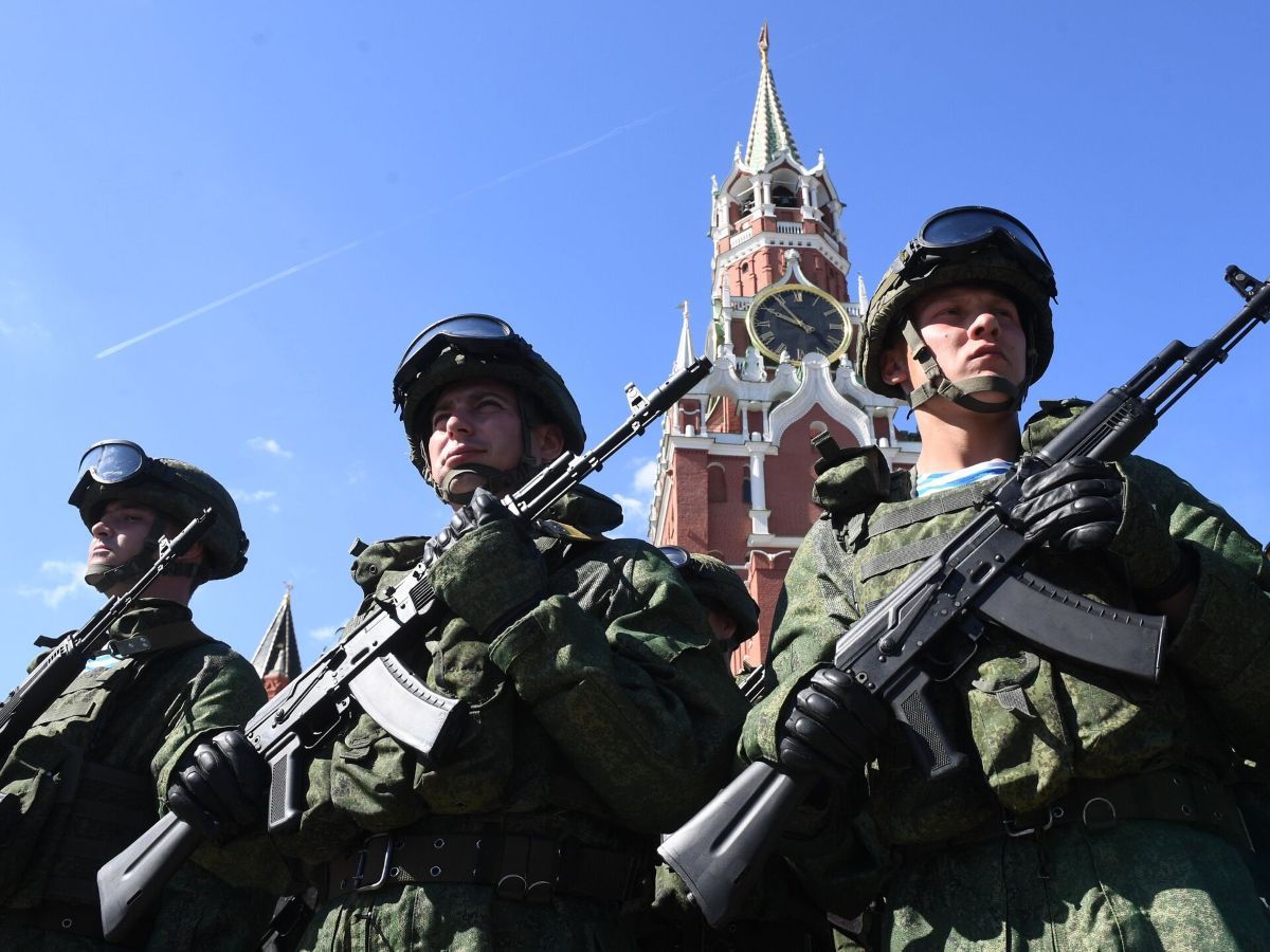 Россия готовит силы к конфликту с НАТО - 24 Канал Россия готовит силы к конфликту с НАТО - 24 Канал