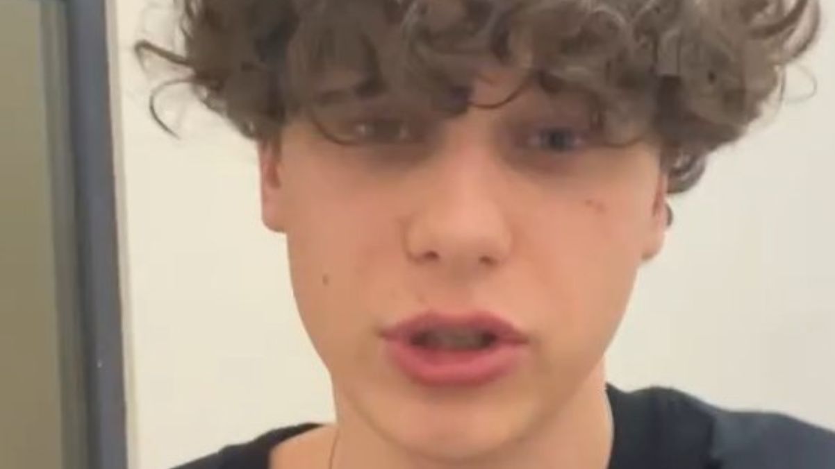 Рэпера PŁATEK LUV задержали в Румынии - в МИД Украины отреагировали - Show24 Рэпера PŁATEK LUV задержали в Румынии - в МИД Украины отреагировали - Show24