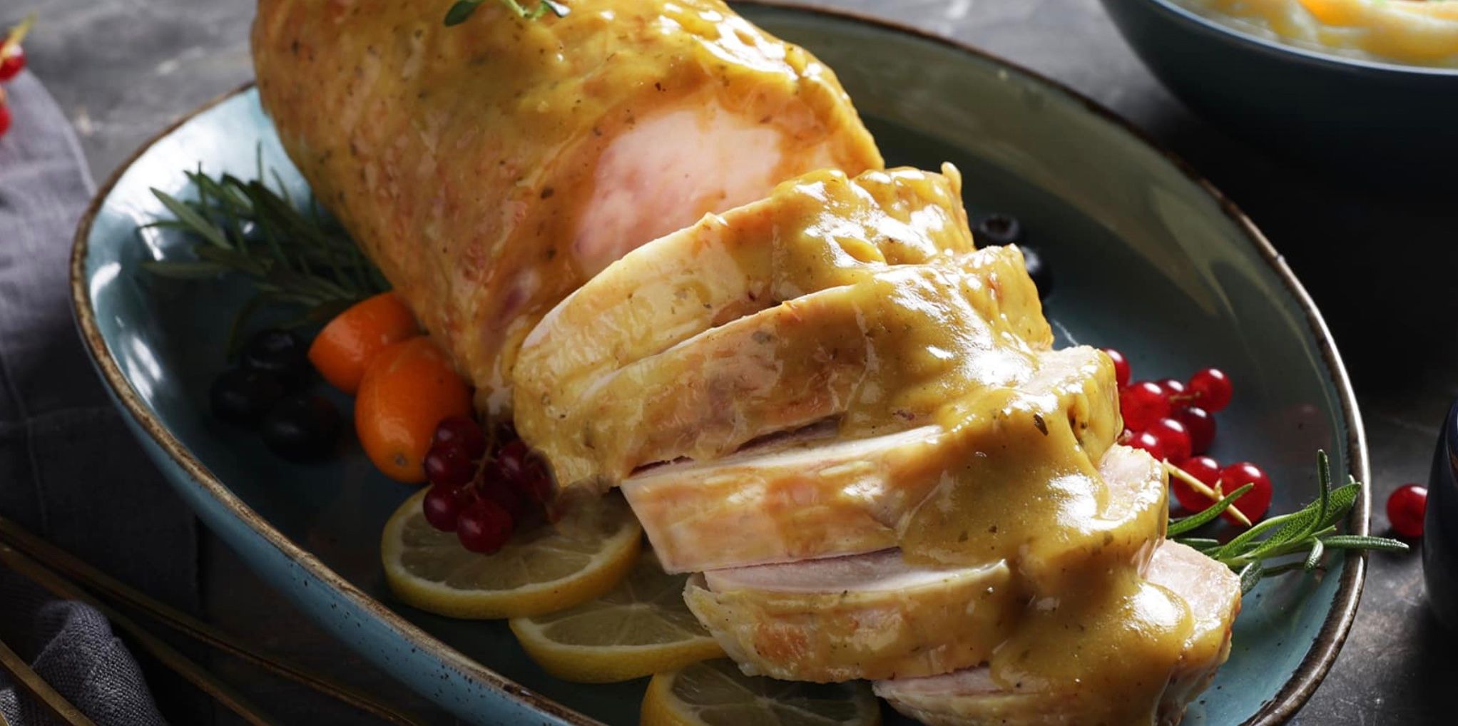 Мясной рулет в духовке Мясной рулет в духовке