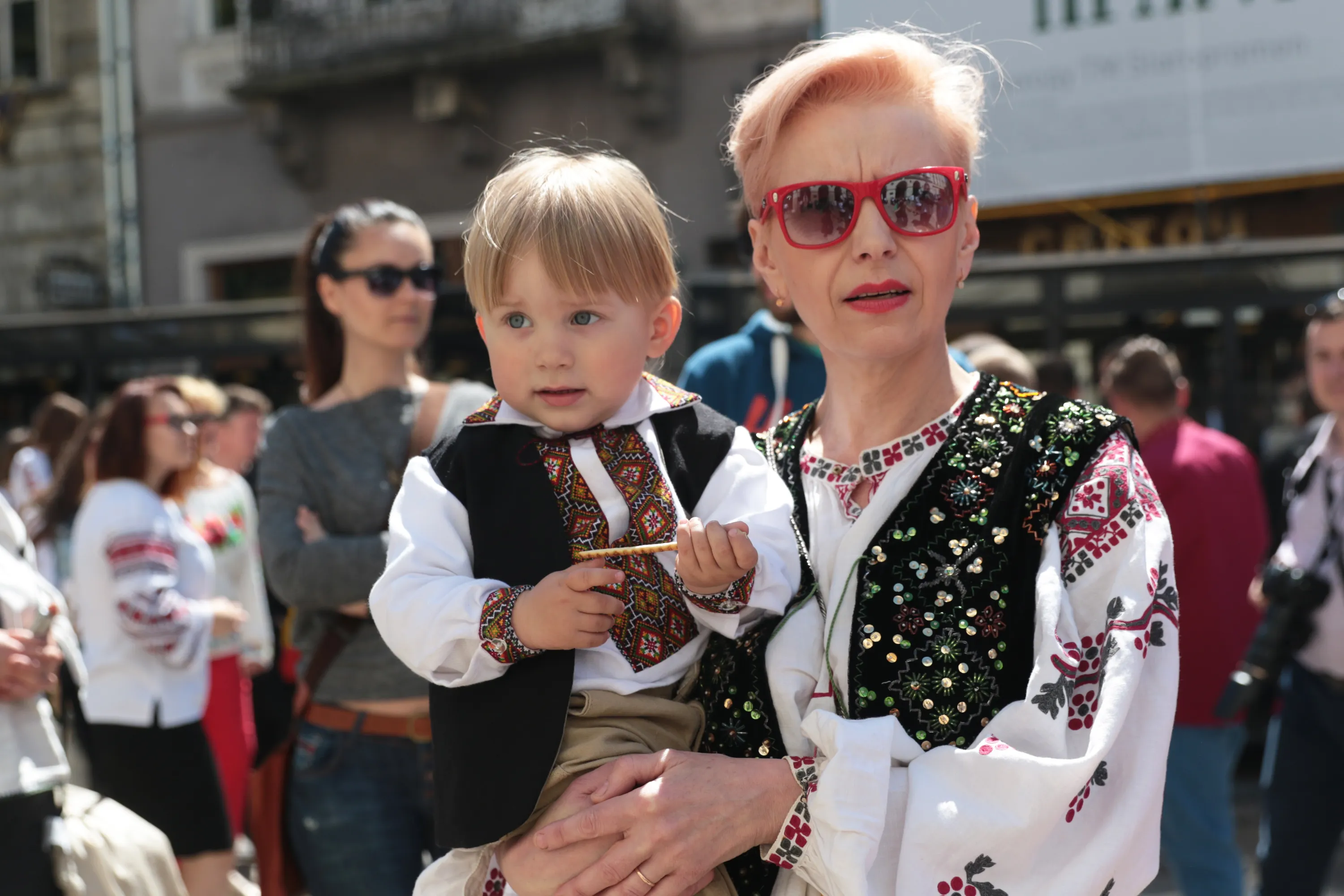 День Вышиванки во Львове