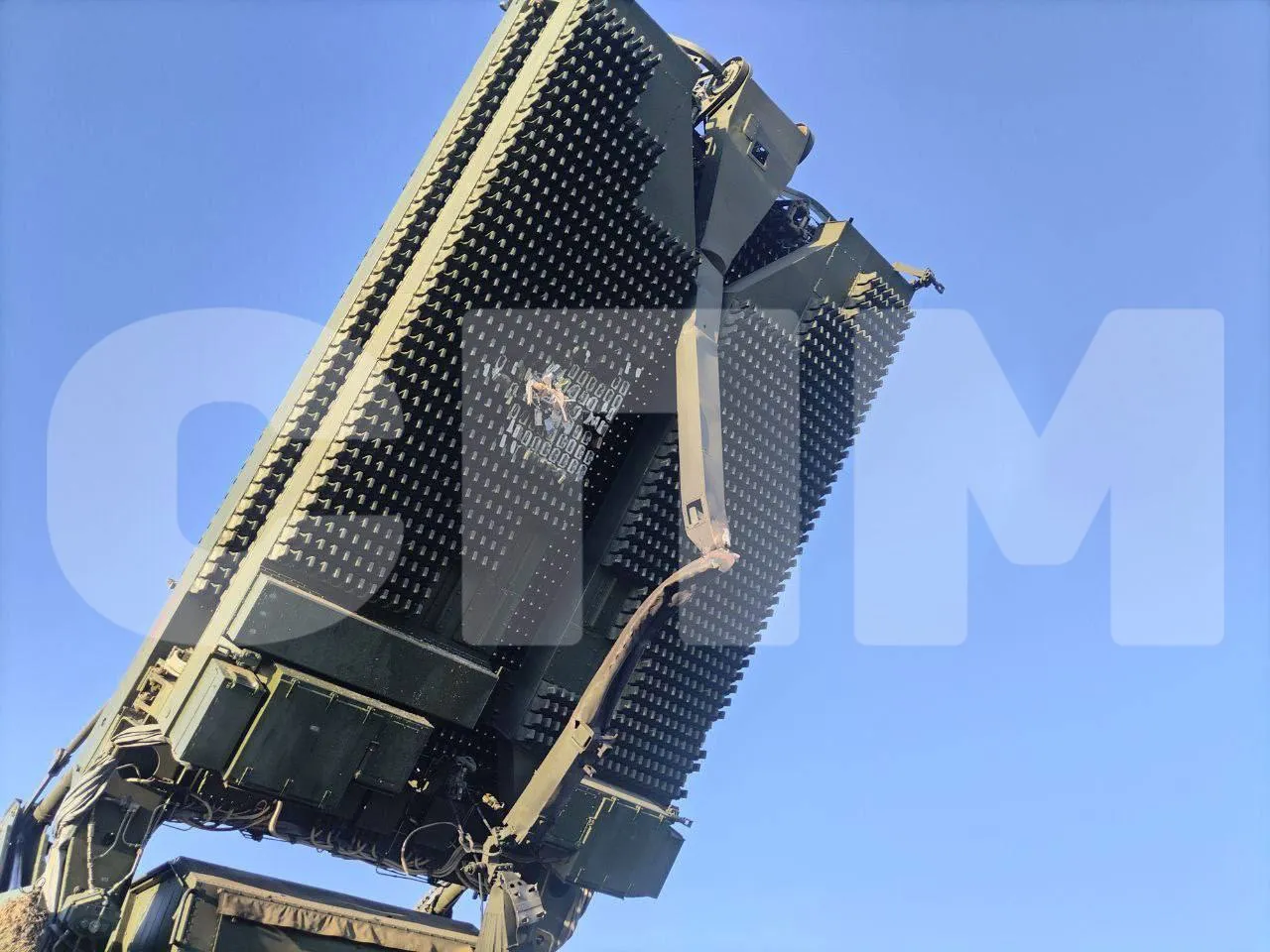 Знищена ПЛС 96Л6Е в Саках Знищена ПЛС 96Л6Е в Саках