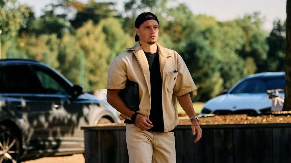 Мудрик придбав новий автомобіль - яка марка та скільки коштує - відео