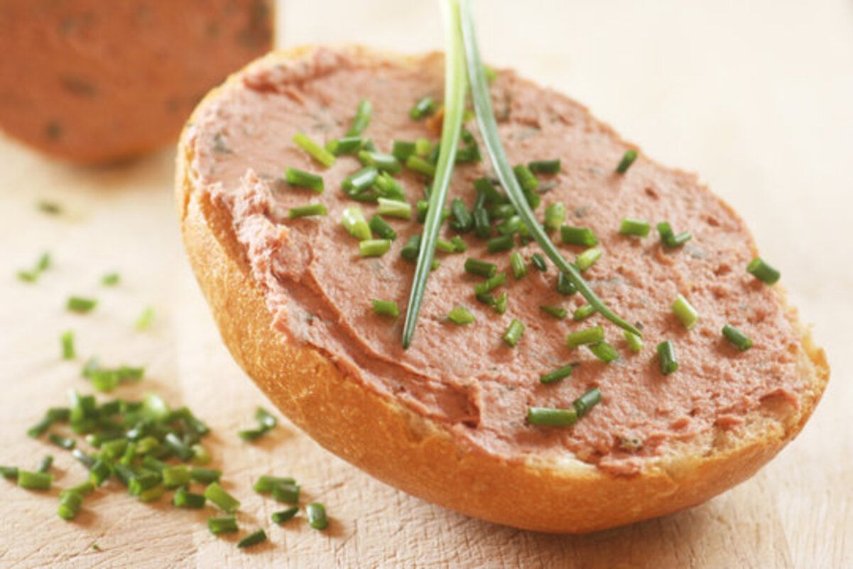 Намазка з лікарською ковбасою Намазка з лікарською ковбасою