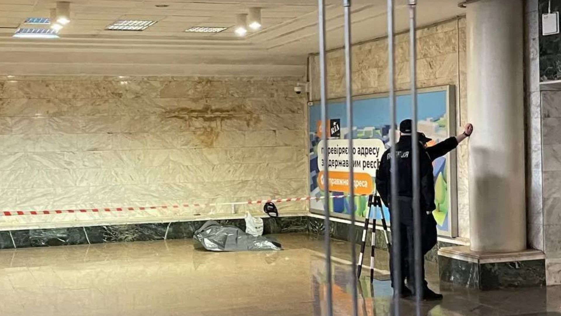 На станції Дорогожичі виявили тіло людини - 24 Канал На станції Дорогожичі виявили тіло людини - 24 Канал