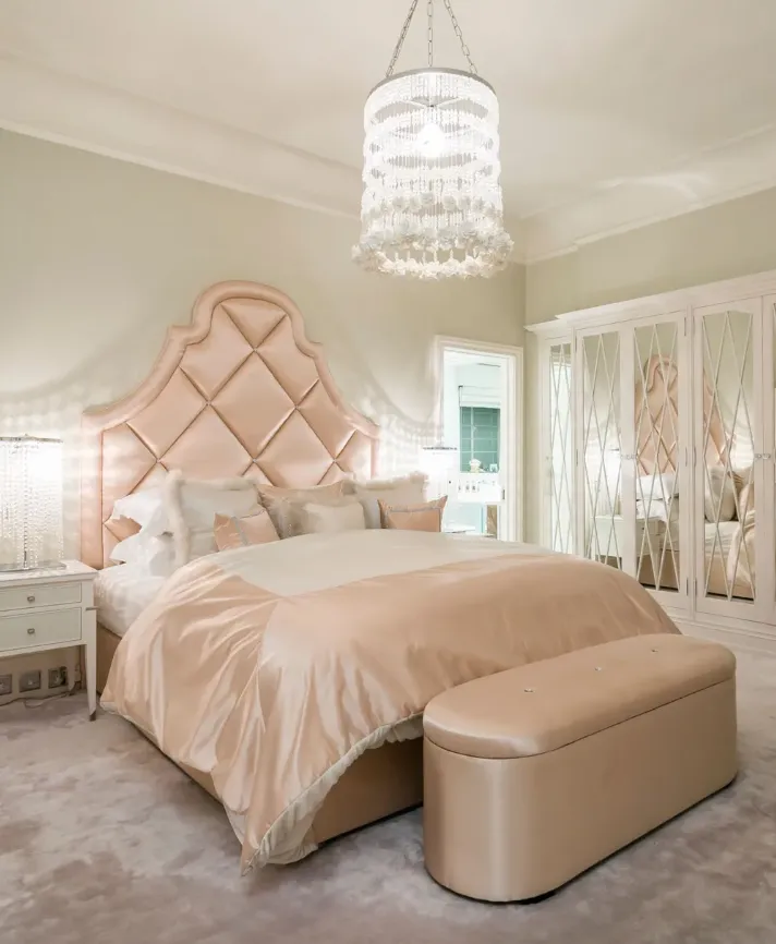 головна спальня у квартирі черчилля головна спальня у квартирі черчилля