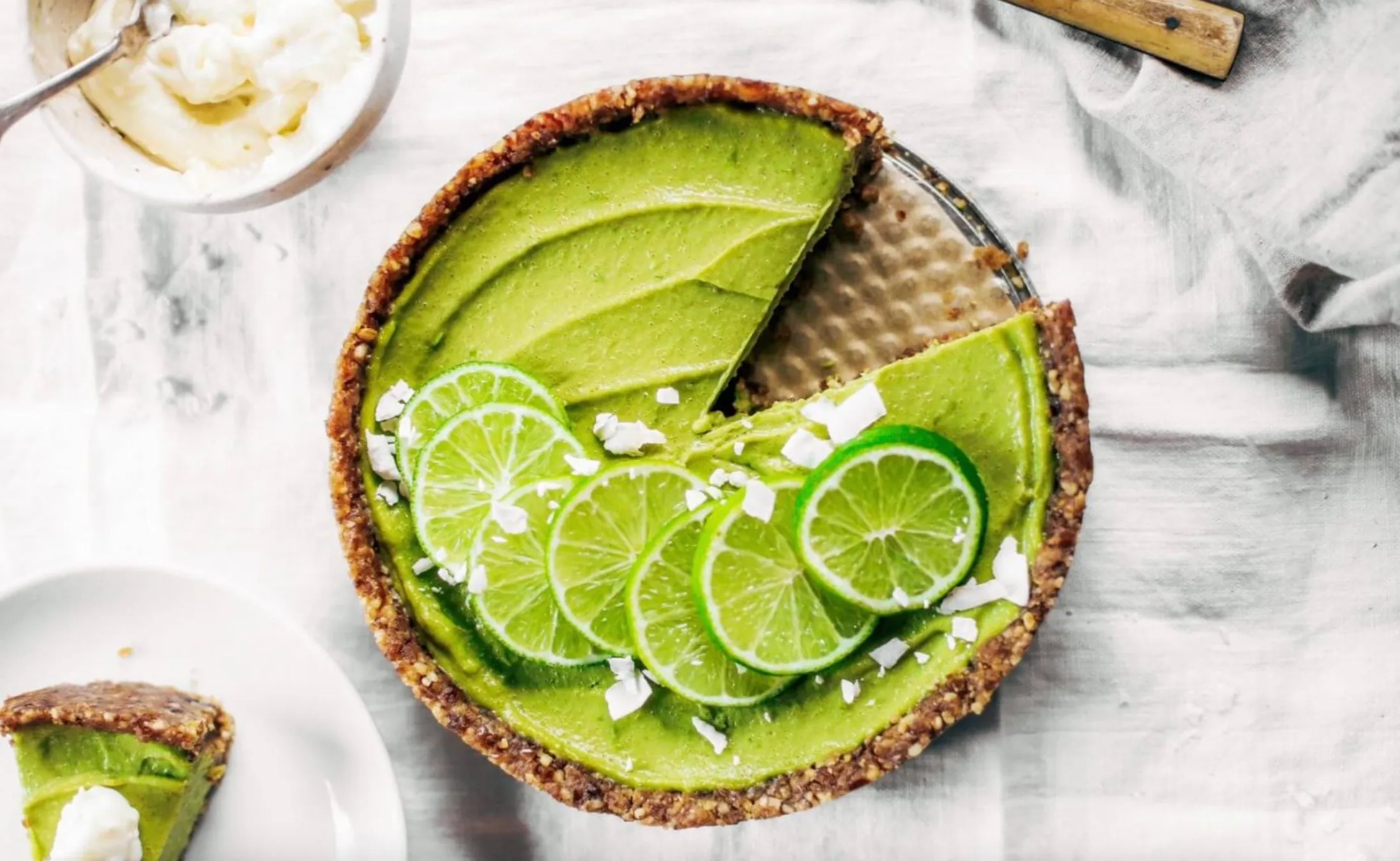 Лаймовый торт без выпечки Лаймовый торт без выпечки