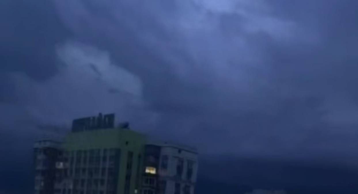 Гроза у Києві 3 травня Гроза у Києві 3 травня