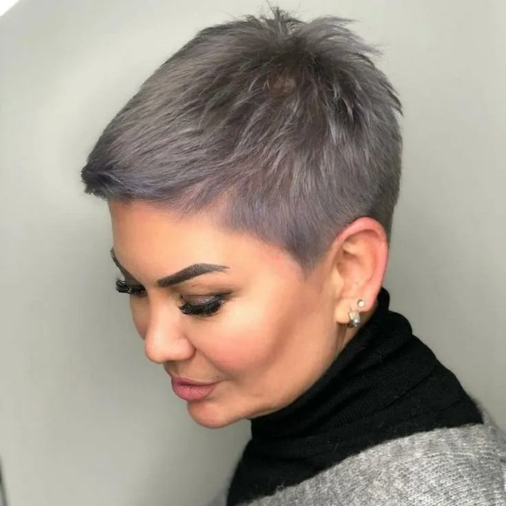 Зачіски, які треба оминати після 50 років Зачіски, які треба оминати після 50 років