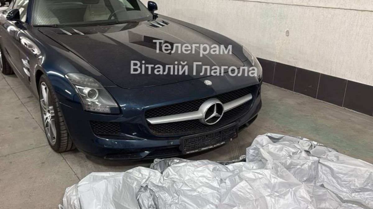 Авто російського олігарха повернули власнику Авто російського олігарха повернули власнику