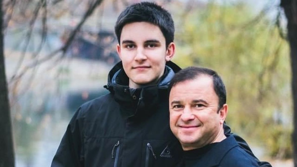 Виктора Павлика и его покойный сын Павел Виктора Павлика и его покойный сын Павел