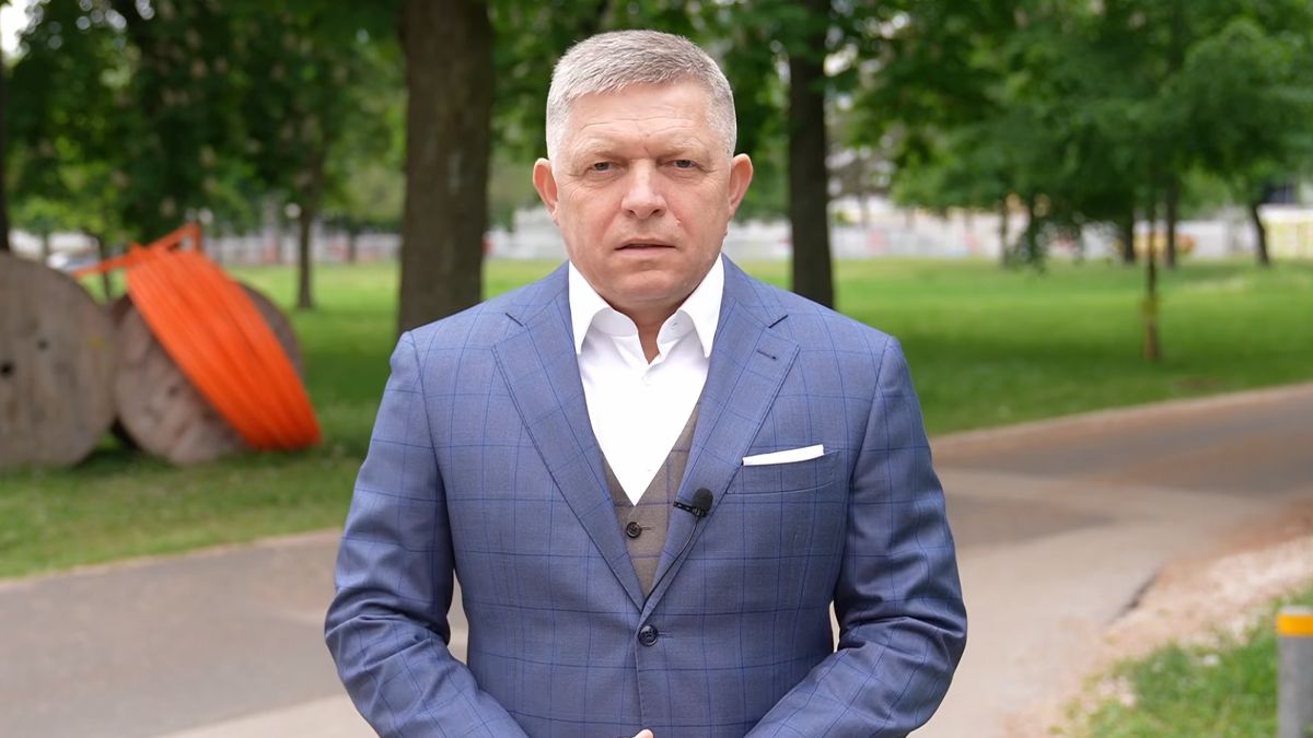 Фіцо прокоментував свій візит в Росію на 9 травня Фіцо прокоментував свій візит в Росію на 9 травня