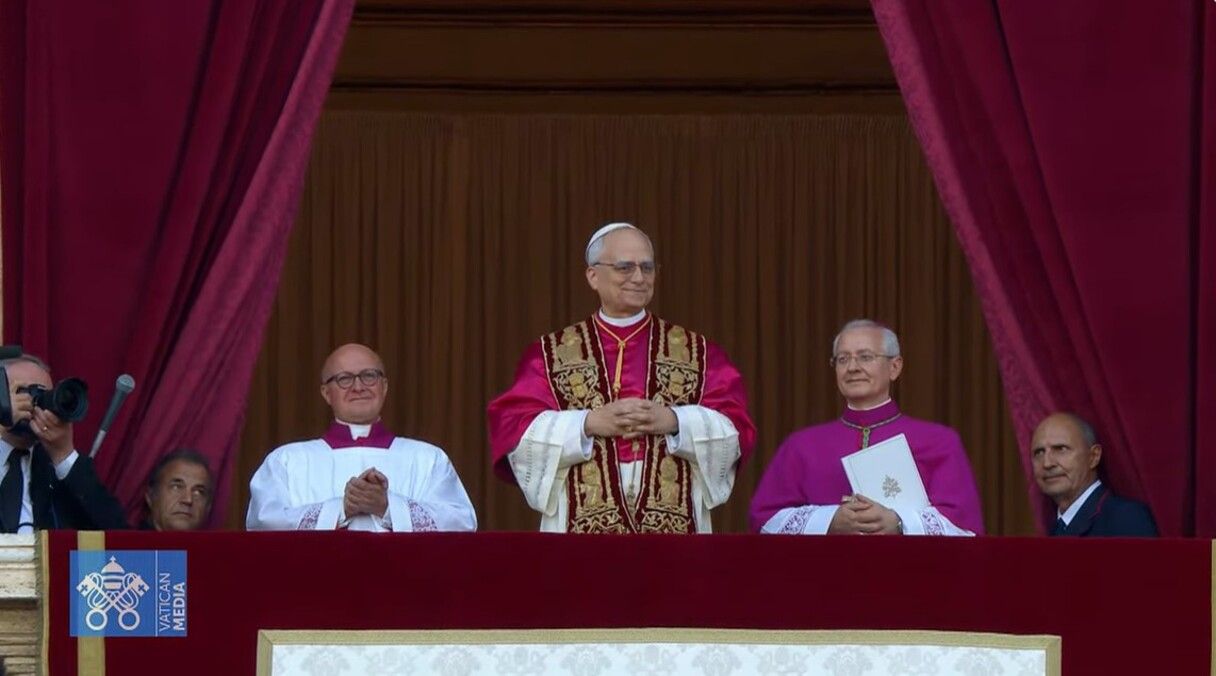 Папа Лев XIV Папа Лев XIV