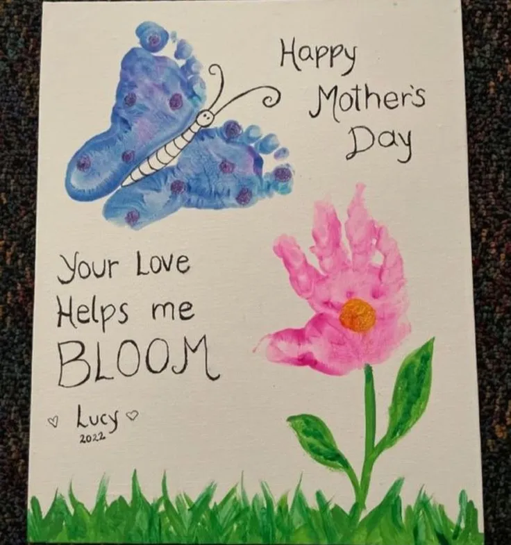 Открытка ко Дню матери Открытка ко Дню матери