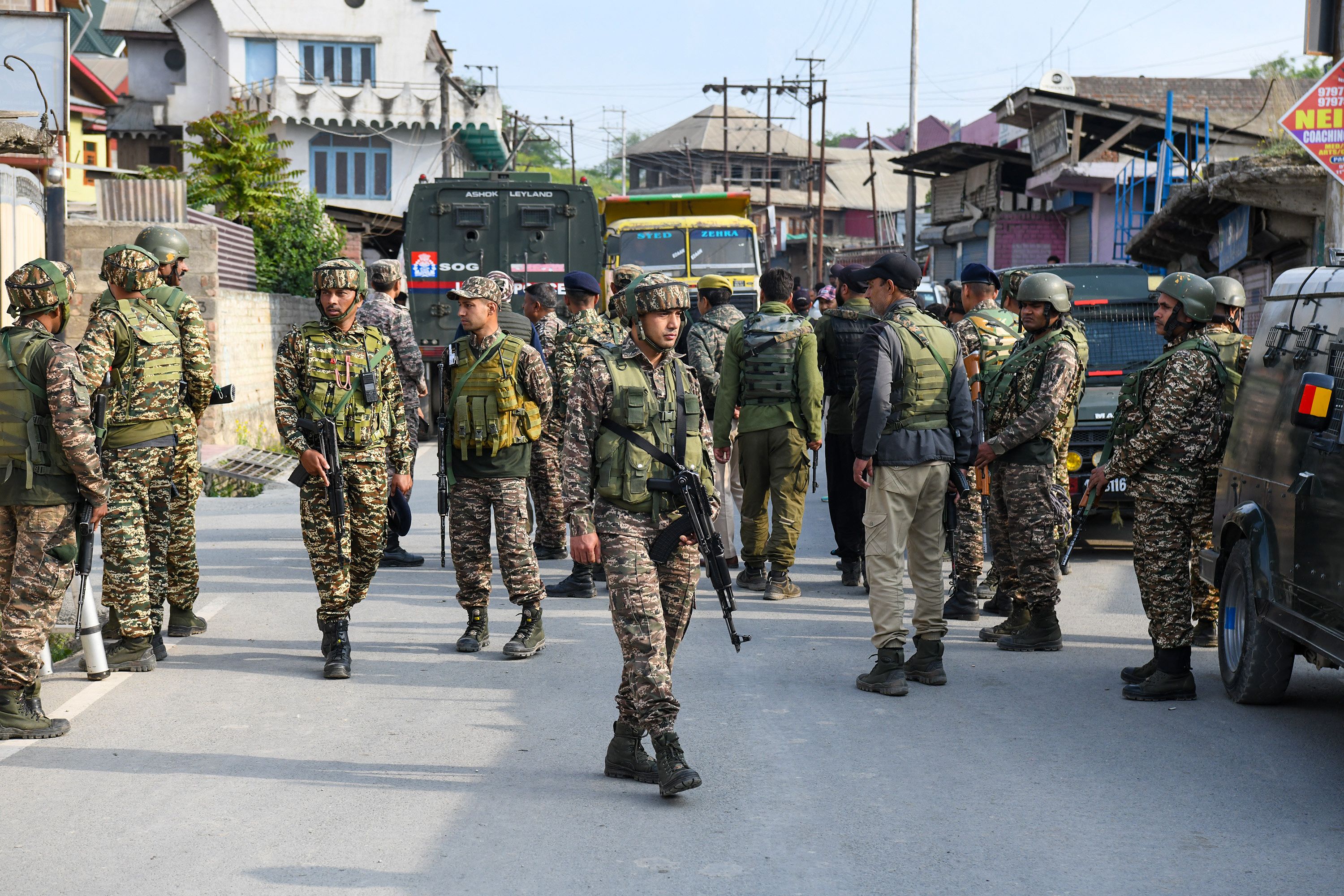 Індія і Пакистан - після перемир'я країни знову воюють - відео вибухів 10 травня - Геополітика Індія і Пакистан - після перемир'я країни знову воюють - відео вибухів 10 травня - Геополітика