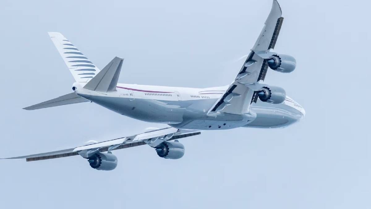 Трамп незабаром літатиме у справжньому палаці