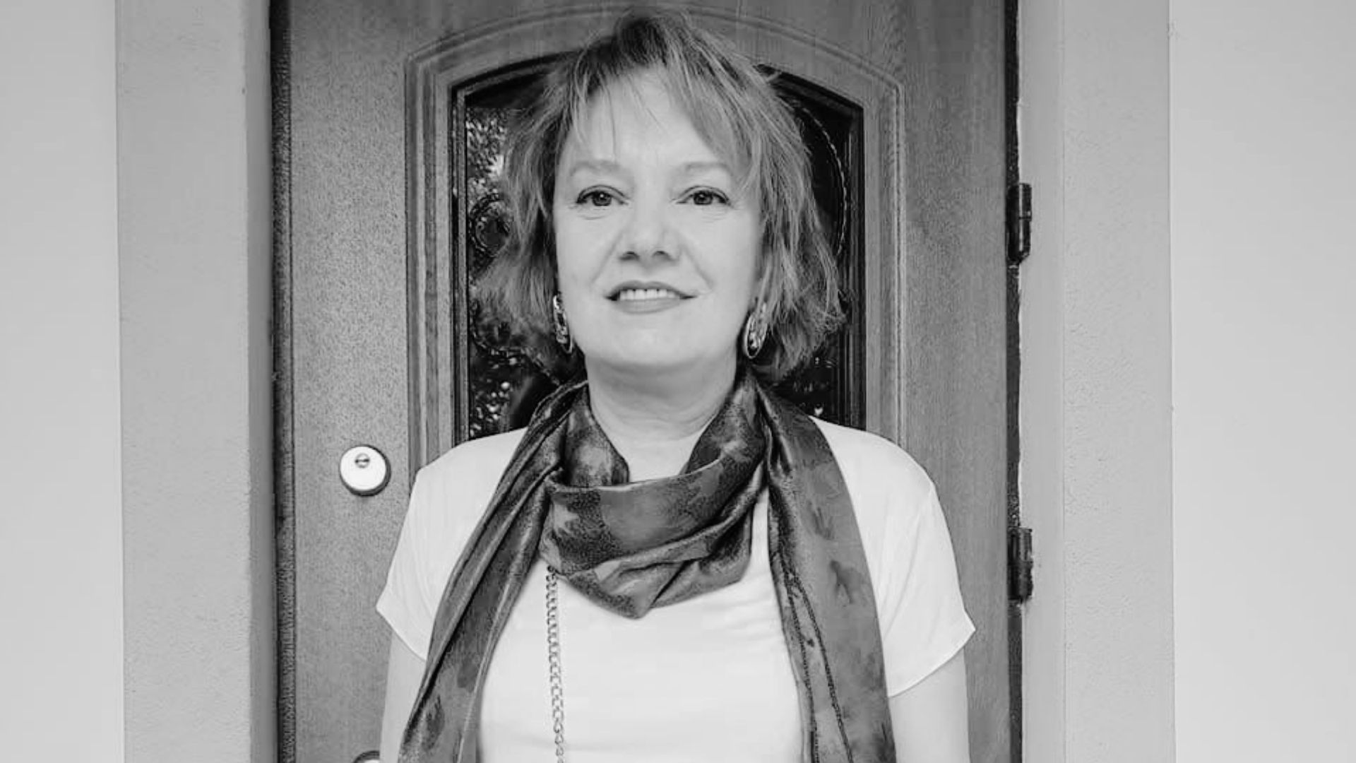 В Крыму умерла крымскотатарская поэтесса Эльвира Эмир-али Капнист - 24 Канал В Крыму умерла крымскотатарская поэтесса Эльвира Эмир-али Капнист - 24 Канал