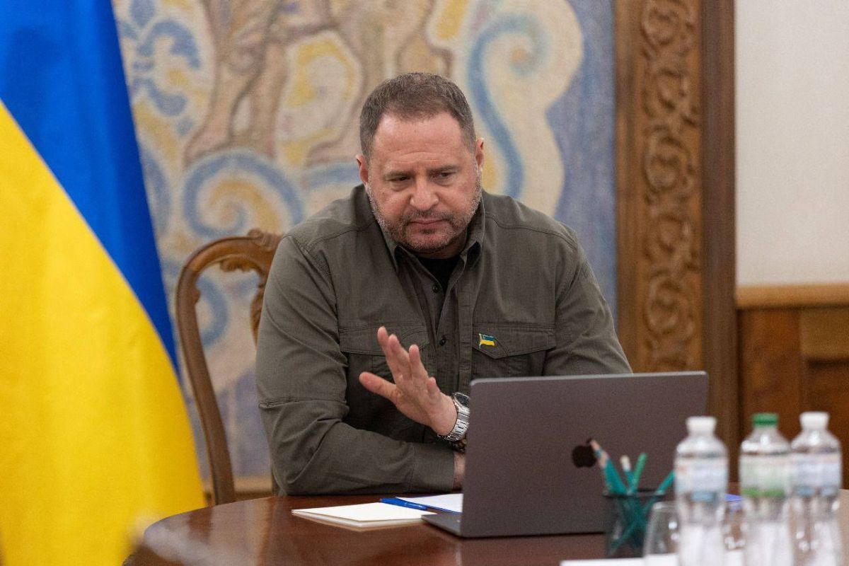 Андрей Ермак опроверг сообщения о получении Украиной мирного плана США - 24 Канал Андрей Ермак опроверг сообщения о получении Украиной мирного плана США - 24 Канал