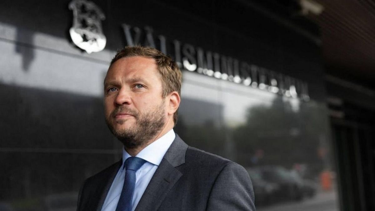 Очільник МЗС Естонії вважає, що Путін затягує мирний процес