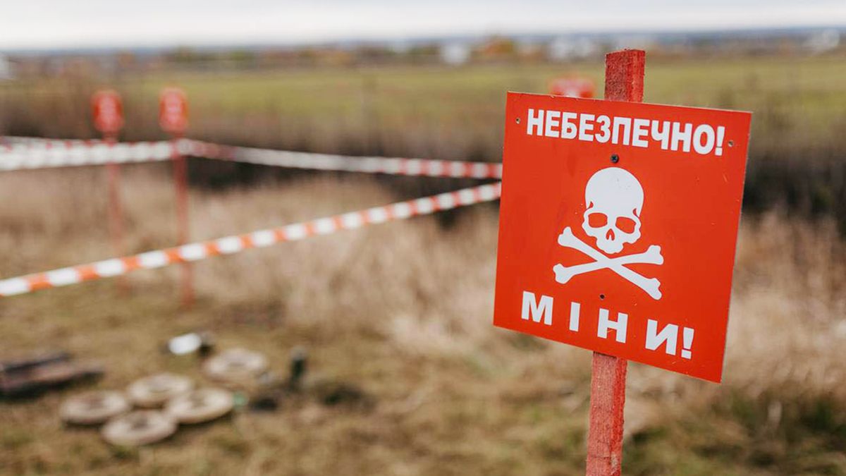 Австралиец и британец погибли в Украине во время разминирования Австралиец и британец погибли в Украине во время разминирования