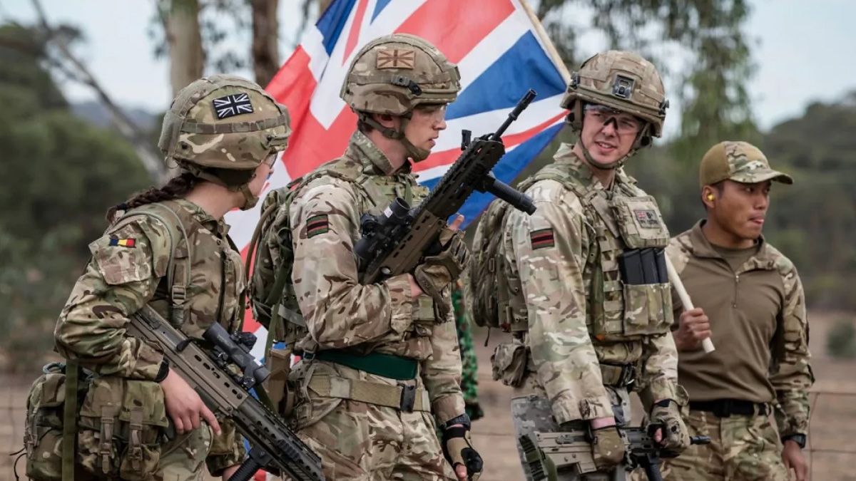 Как Великобритания готовится к возможной атаке России Как Великобритания готовится к возможной атаке России