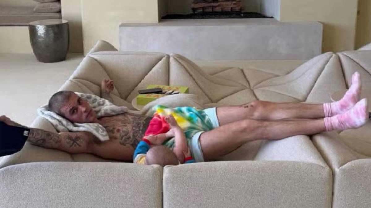 Рідкісний диван у подружжя Біберів Рідкісний диван у подружжя Біберів