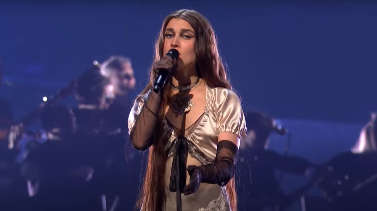 Jerry Heil выступила на Евровидении 2025 - она спела песню Селин Дион - видео - Show24 Jerry Heil выступила на Евровидении 2025 - она спела песню Селин Дион - видео - Show24