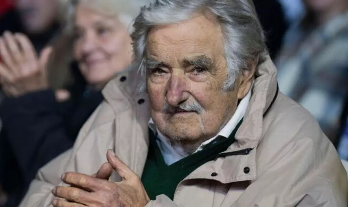 Умер Хосе Мухика Умер Хосе Мухика