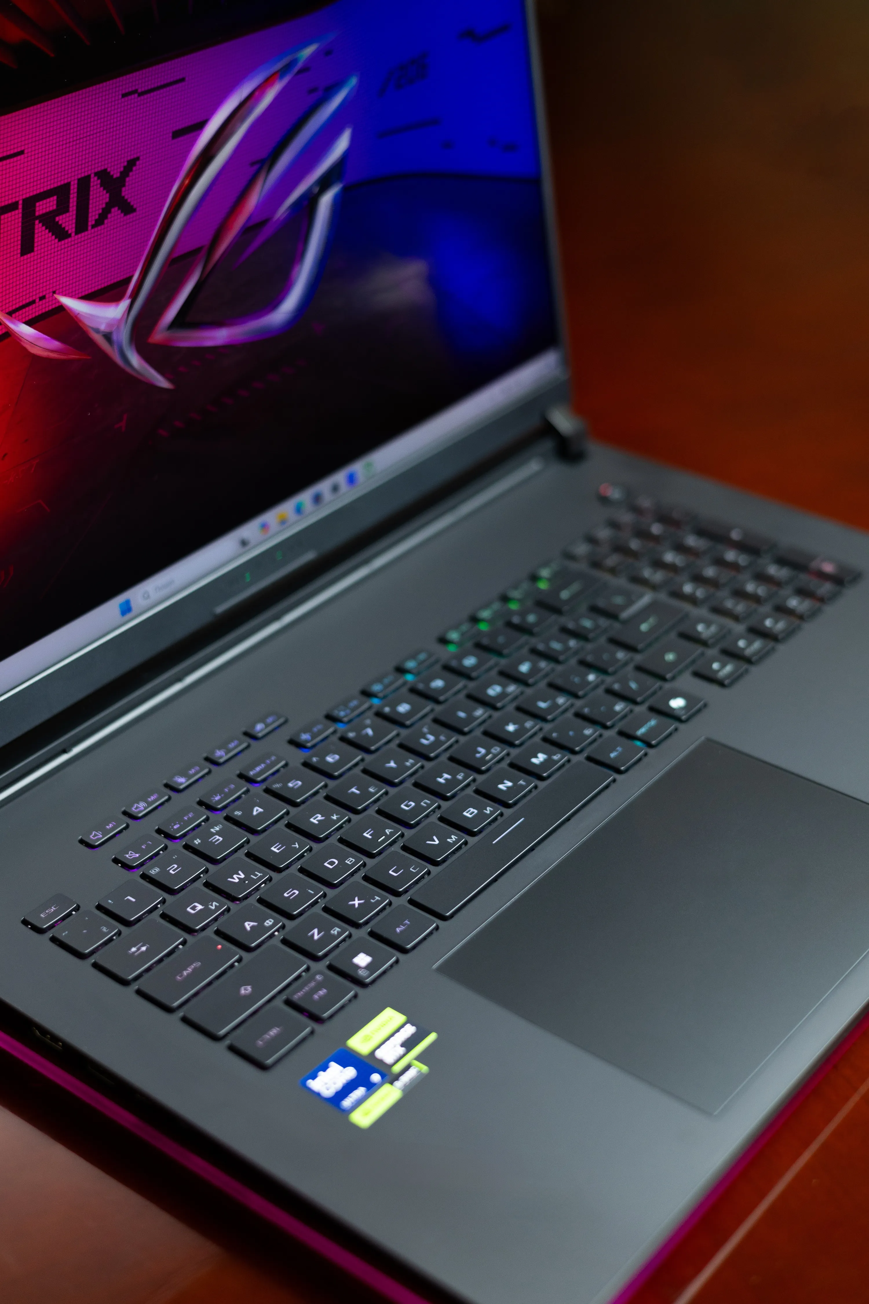 ASUS ROG Strix SCAR 18 (2025) ASUS ROG Strix SCAR 18 (2025)