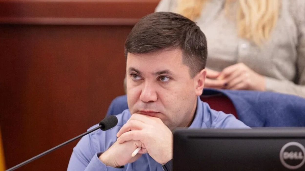 На сайті Київради зареєстрували петицію про зняття Вітренка з голови бюджетної комісії На сайті Київради зареєстрували петицію про зняття Вітренка з голови бюджетної комісії