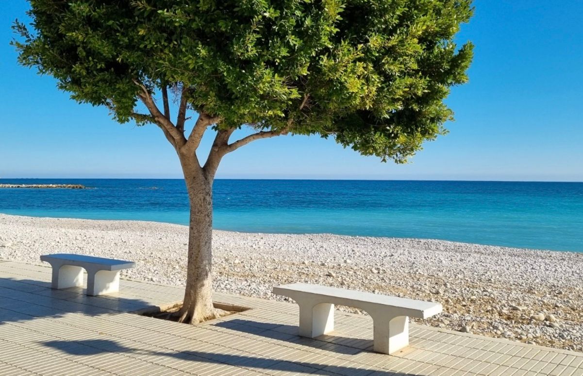 Алтеа не є дуже популярним, але чудовий для відпочинку Алтеа не є дуже популярним, але чудовий для відпочинку