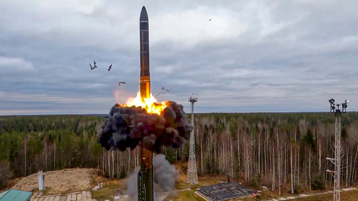 У ГУР розповіли, що ворог планує запустити ракету "Ярс" У ГУР розповіли, що ворог планує запустити ракету "Ярс"